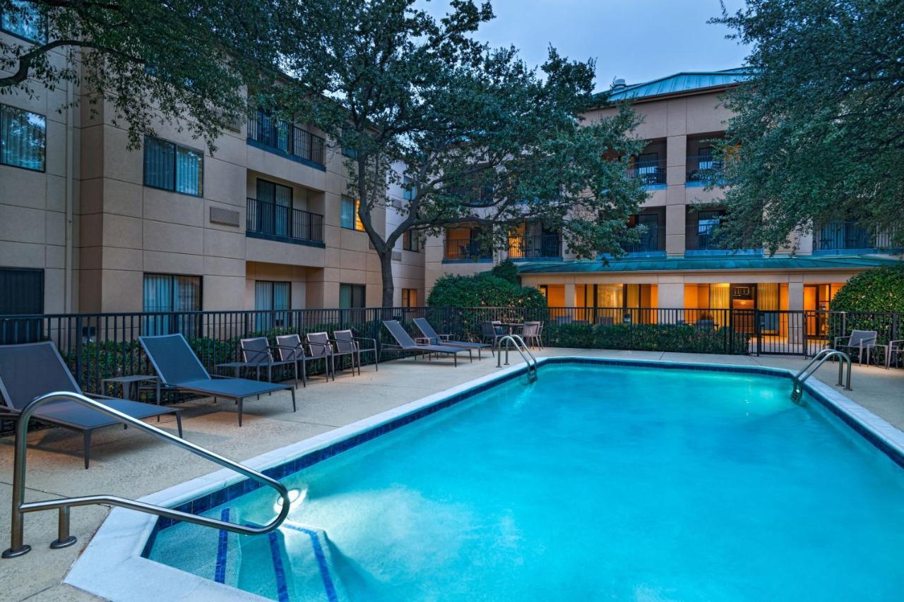 Courtyard By Marriott Dallas Plano In Legacy Park Exterior foto